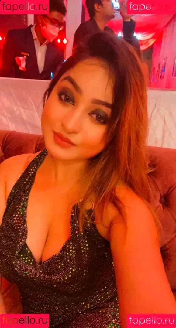 Yajnaseni Onlyfans Photo Gallery 