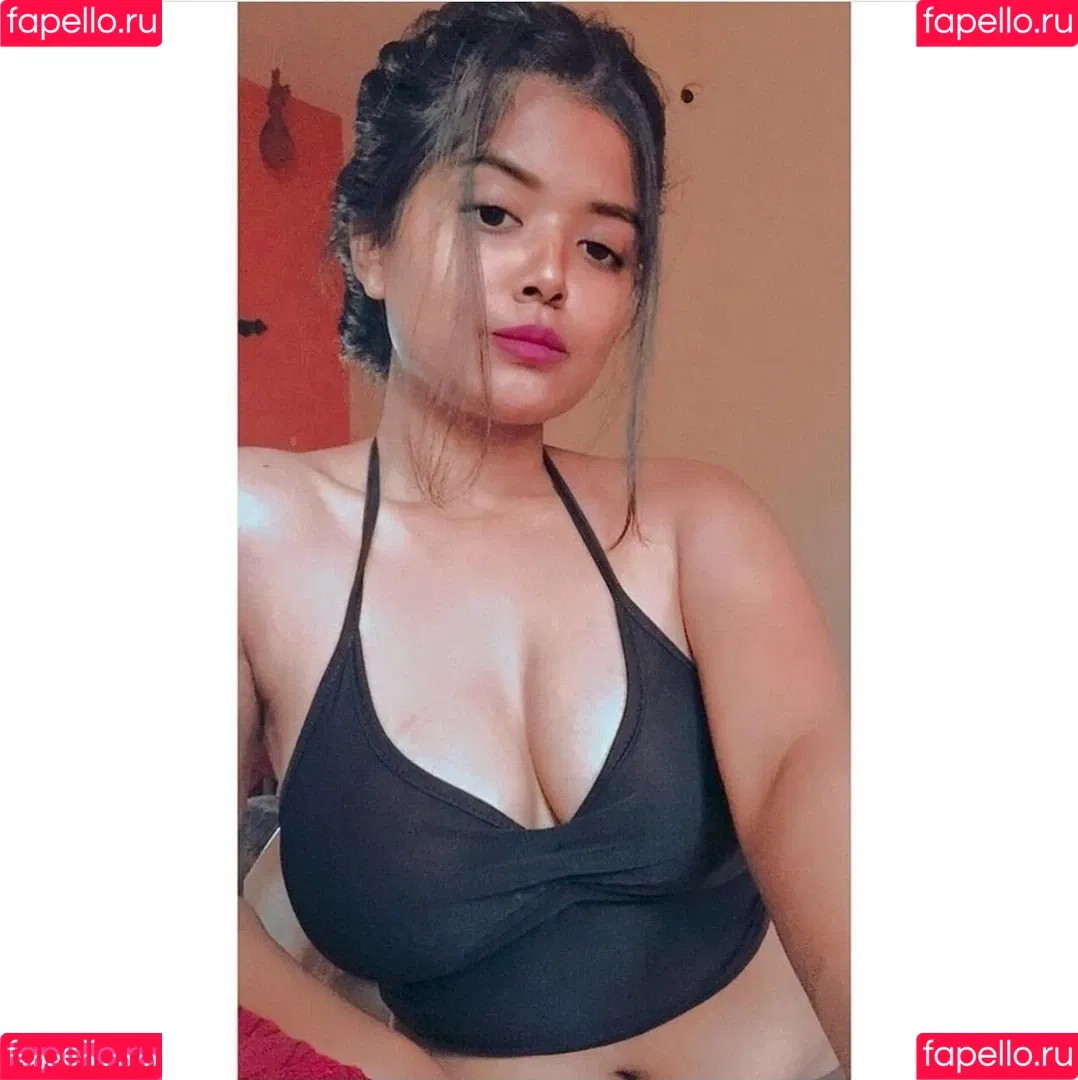 Yajnaseni Onlyfans Photo Gallery 