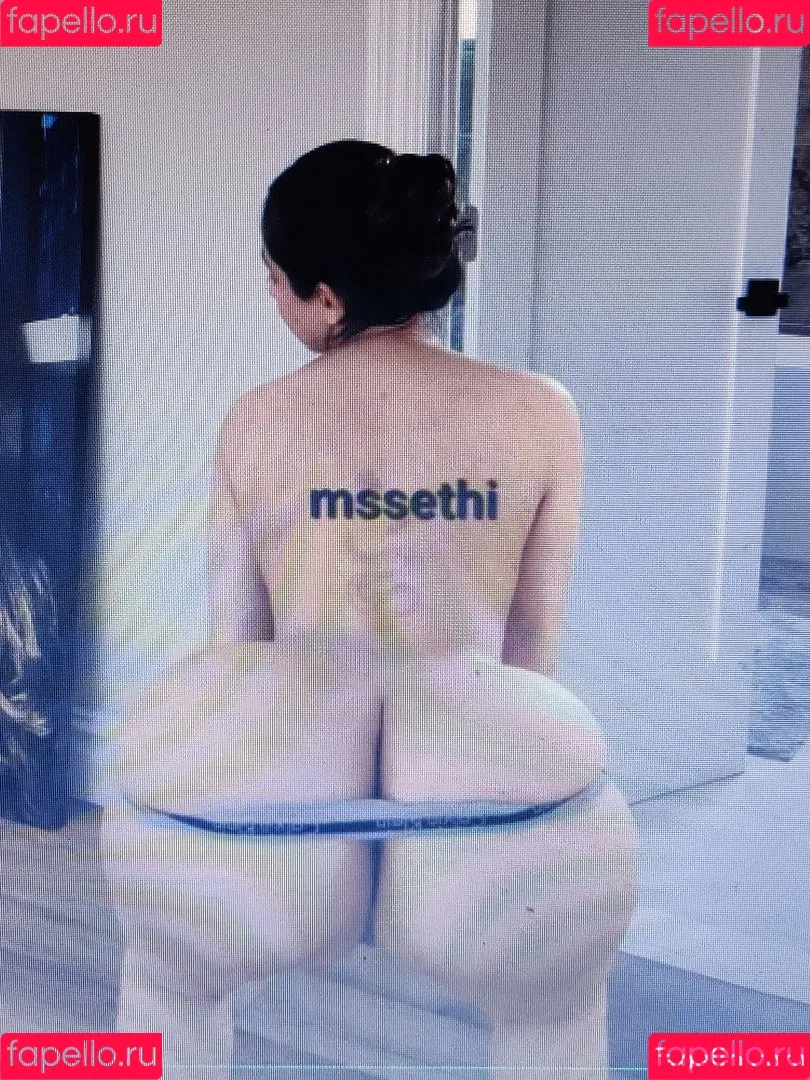 Yajnaseni Onlyfans Photo Gallery 