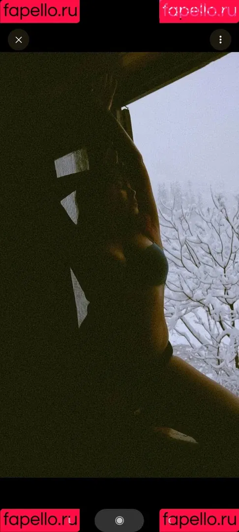 Yajnaseni Onlyfans Photo Gallery 