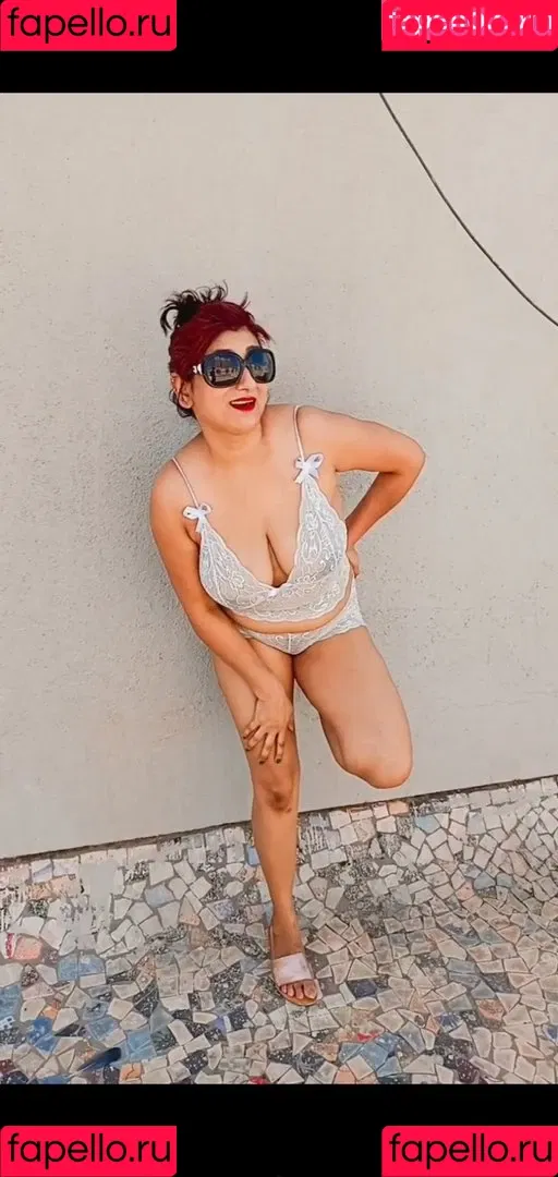 Yajnaseni Onlyfans Photo Gallery 