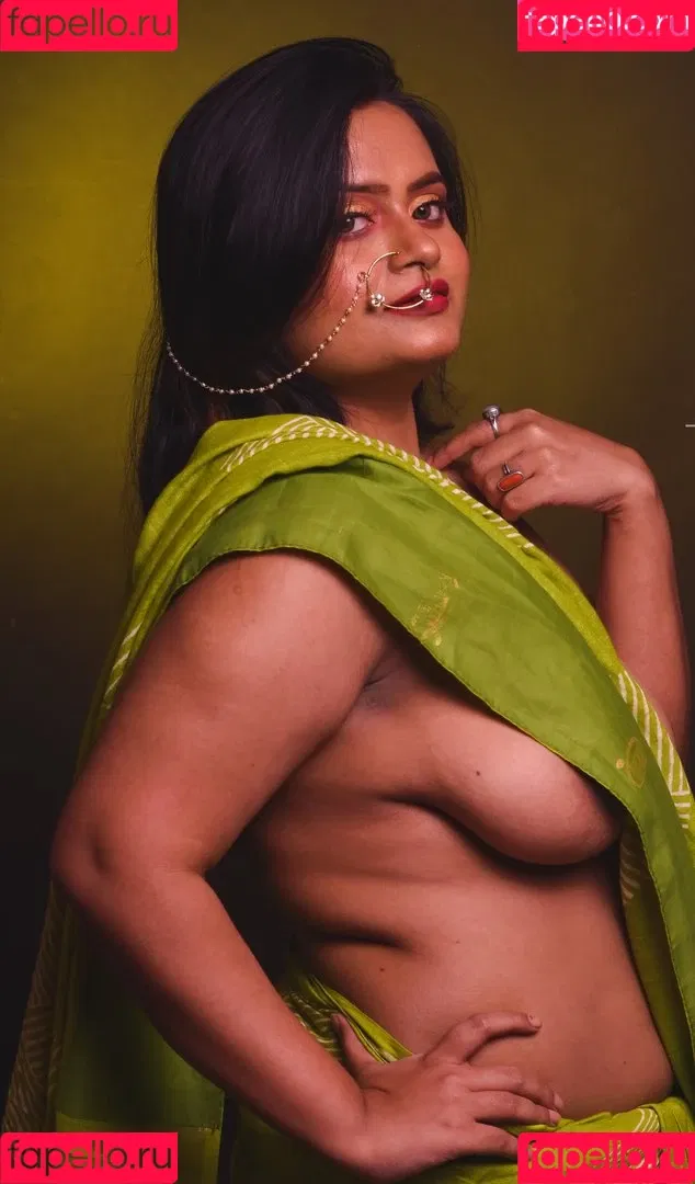Yajnaseni Onlyfans Photo Gallery 