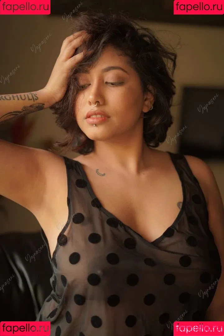 Yajnaseni Onlyfans Photo Gallery 