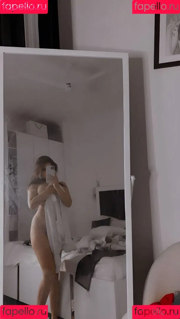 Yajnaseni Onlyfans Photo Gallery 