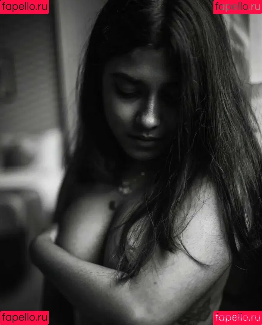 Yajnaseni Onlyfans Photo Gallery 