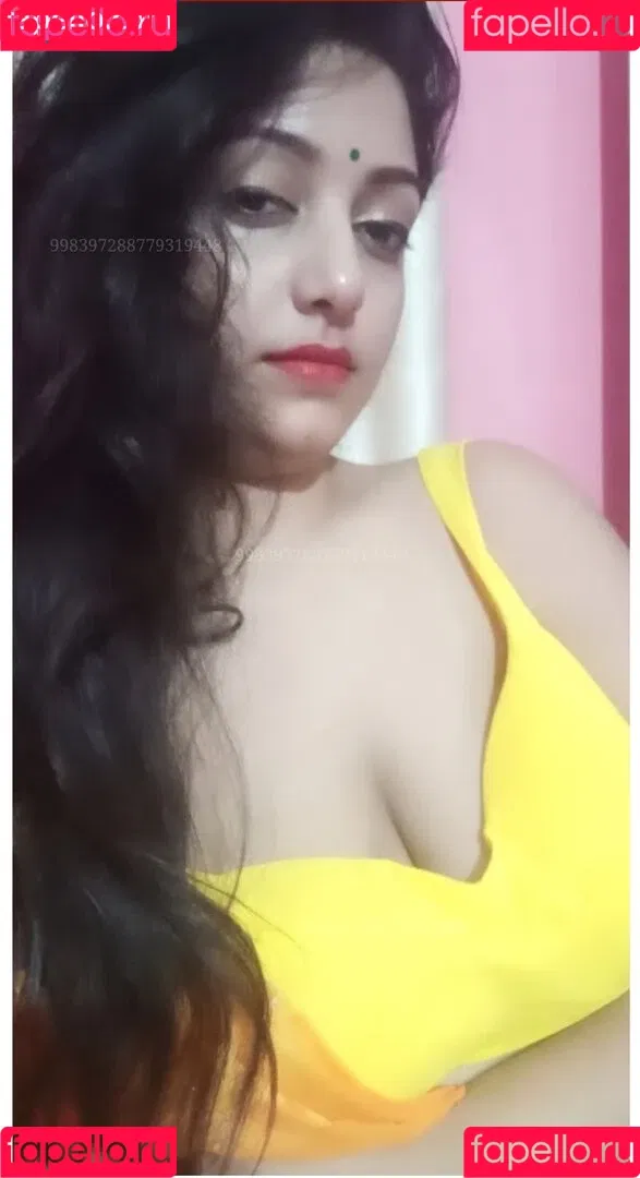 Yajnaseni Onlyfans Photo Gallery 