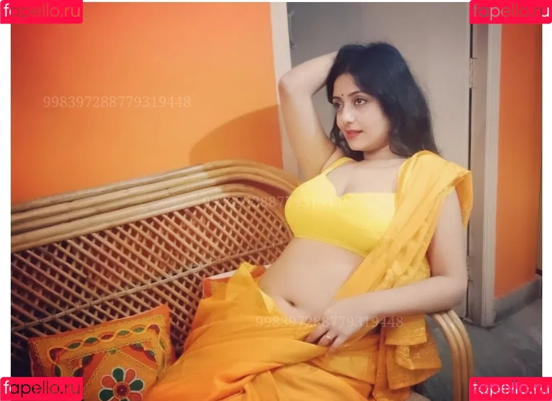 Yajnaseni Onlyfans Photo Gallery 