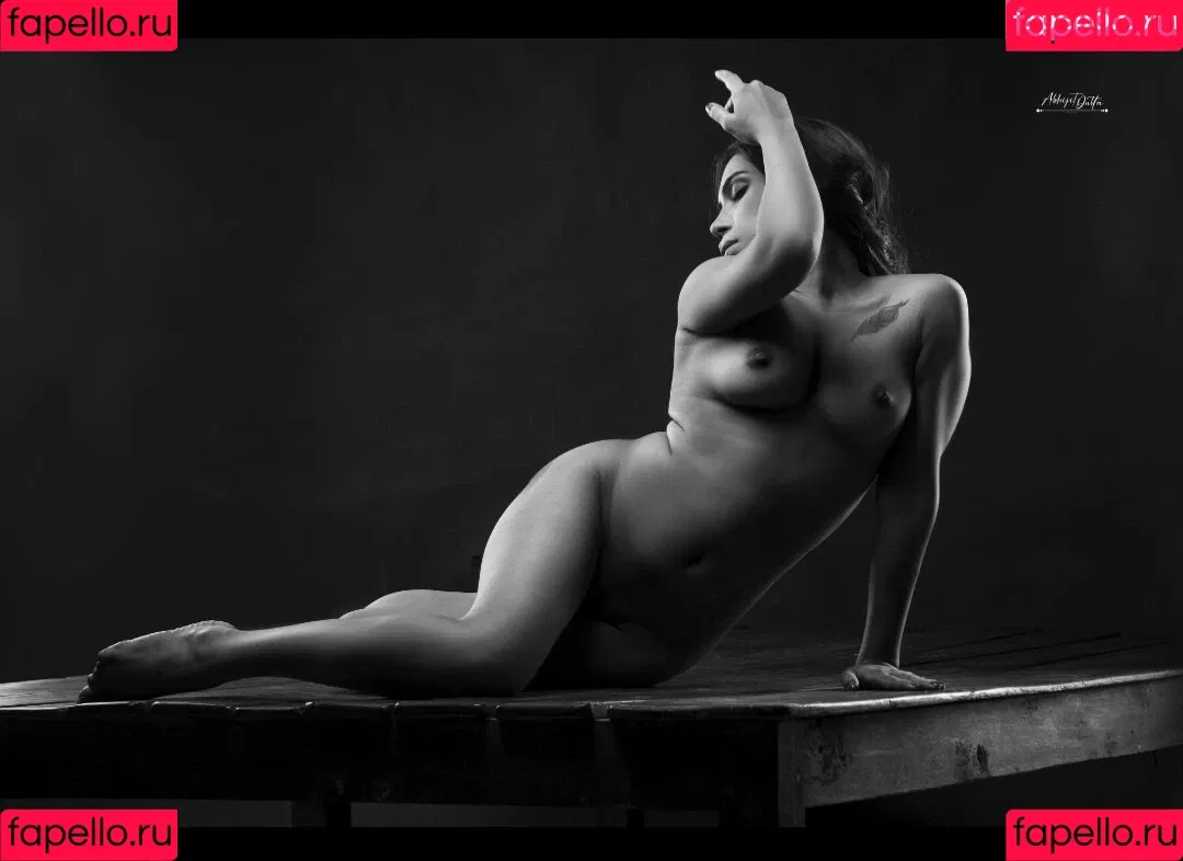 Yajnaseni Onlyfans Photo Gallery 