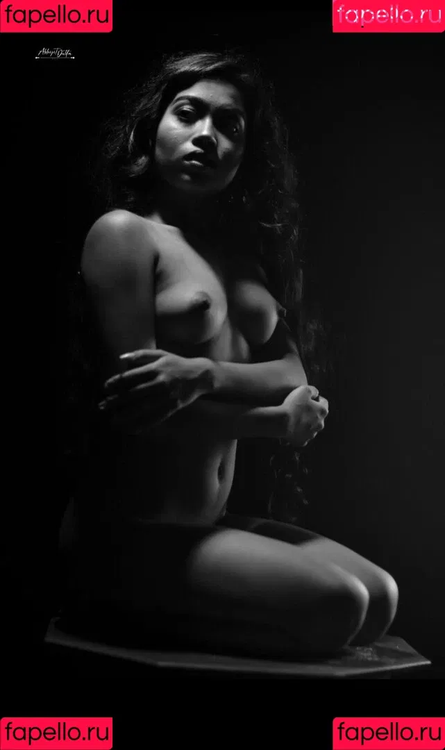 Yajnaseni Onlyfans Photo Gallery 