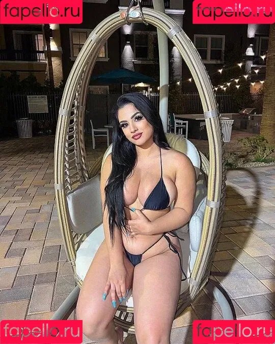 Yajnaseni Onlyfans Photo Gallery 