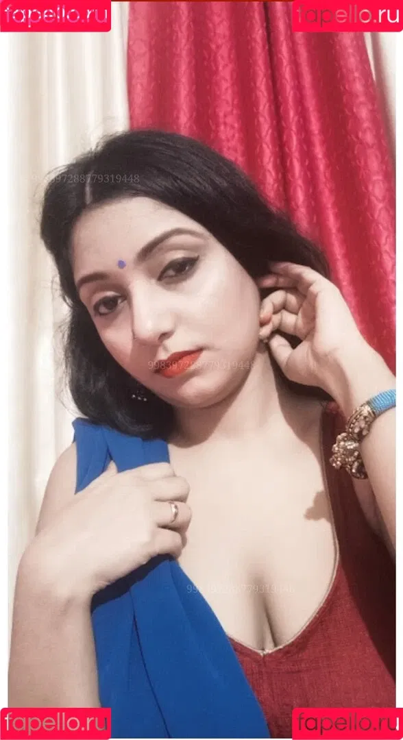 Yajnaseni Onlyfans Photo Gallery 