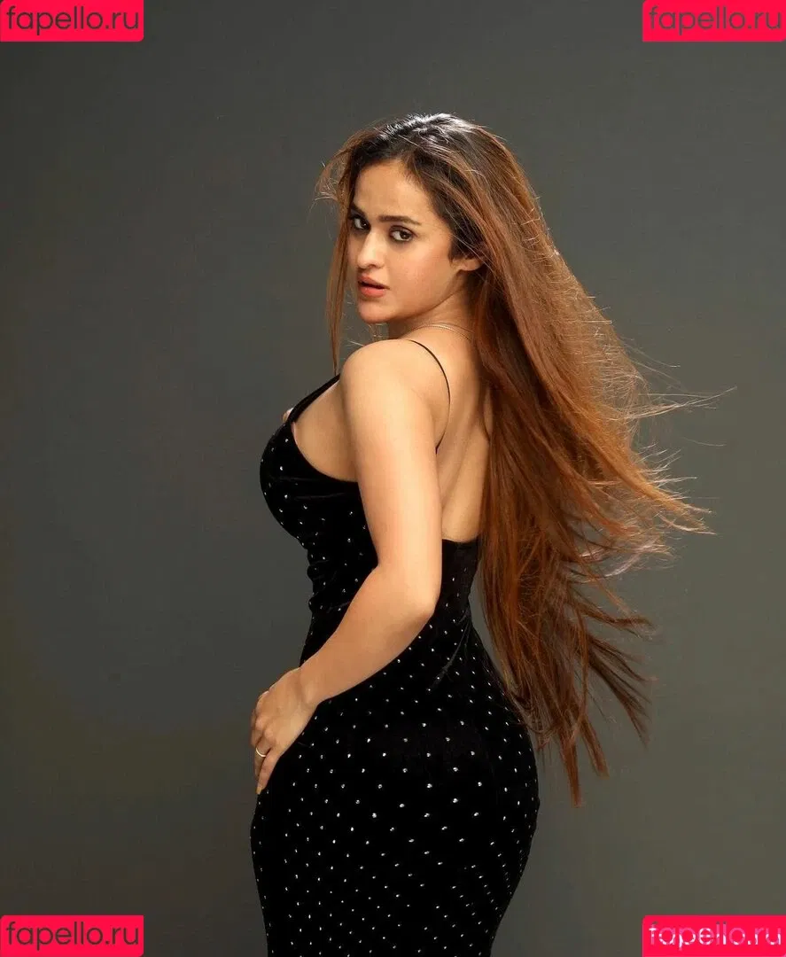Yajnaseni Onlyfans Photo Gallery 