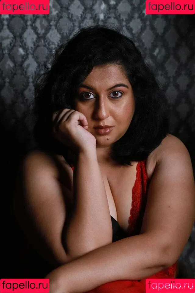 Yajnaseni Onlyfans Photo Gallery 