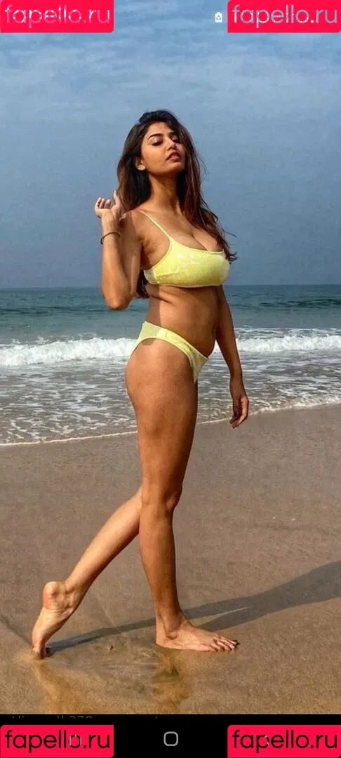 Yajnaseni Onlyfans Photo Gallery 