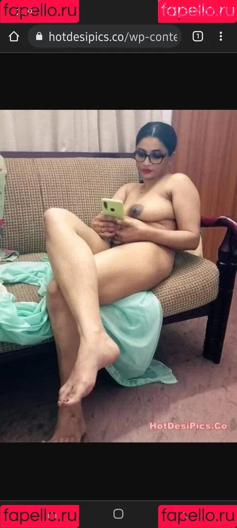 Yajnaseni Onlyfans Photo Gallery 