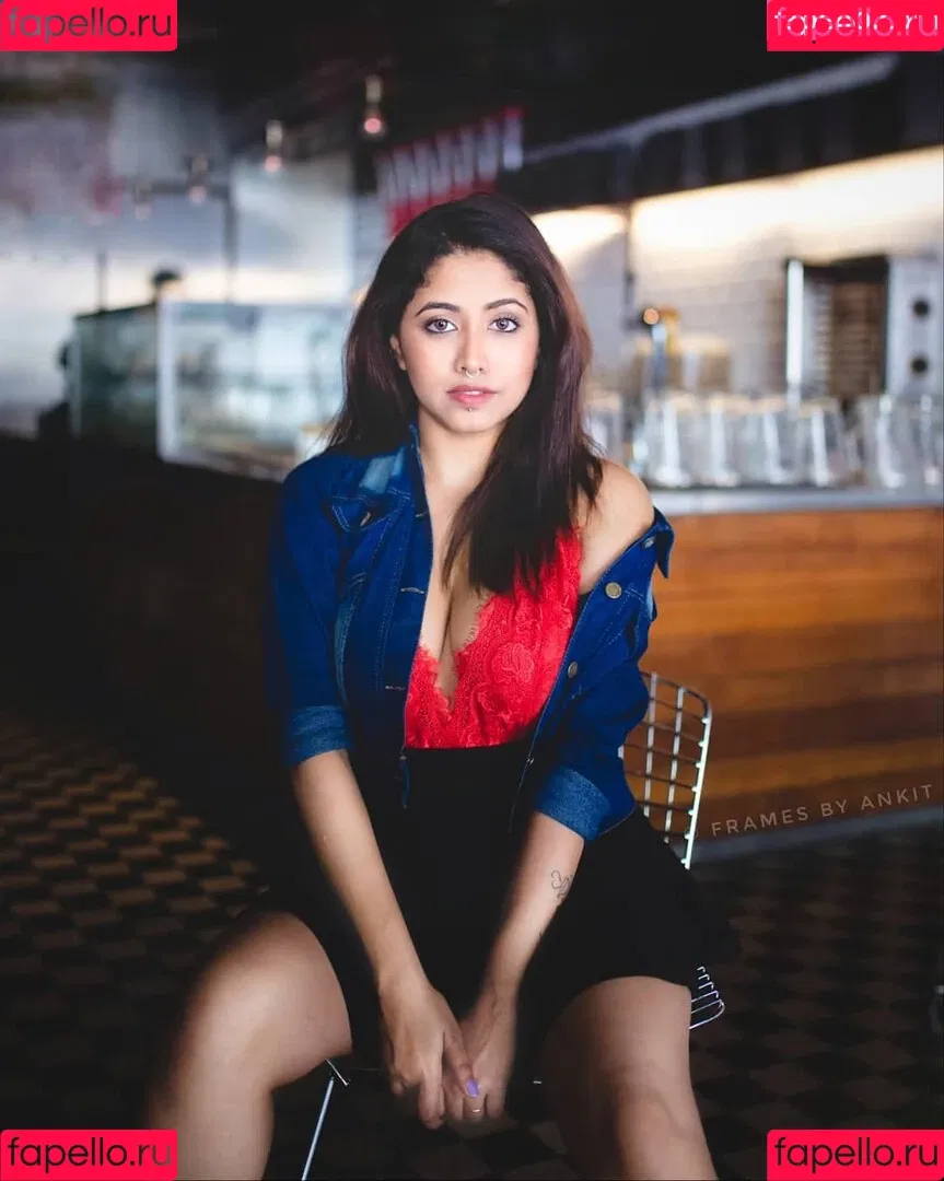 Yajnaseni Onlyfans Photo Gallery 