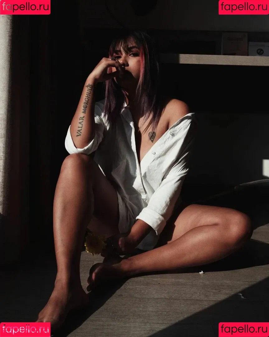 Yajnaseni Onlyfans Photo Gallery 