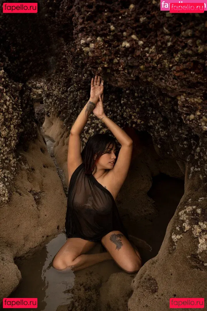 Yajnaseni Onlyfans Photo Gallery 