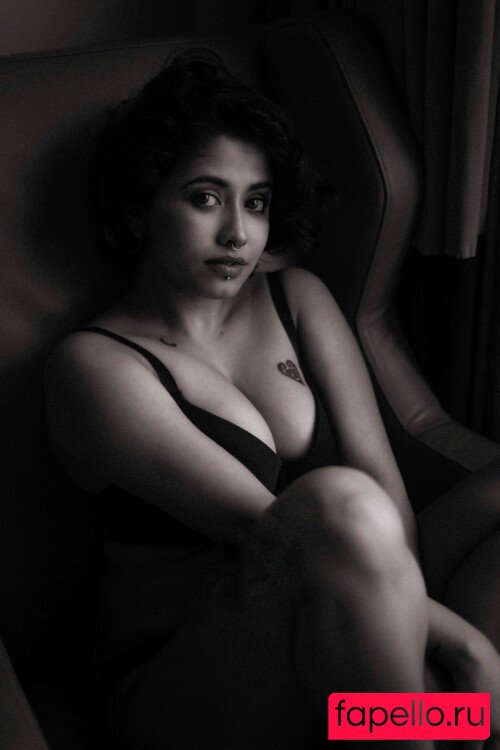 Yajnaseni Nude Onlyfans Photo 37