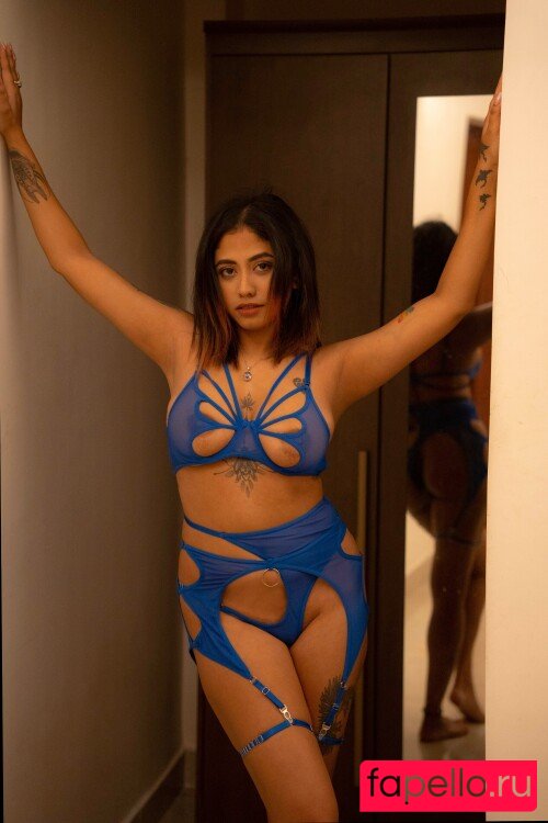 Yajnaseni Onlyfans Photo Gallery 