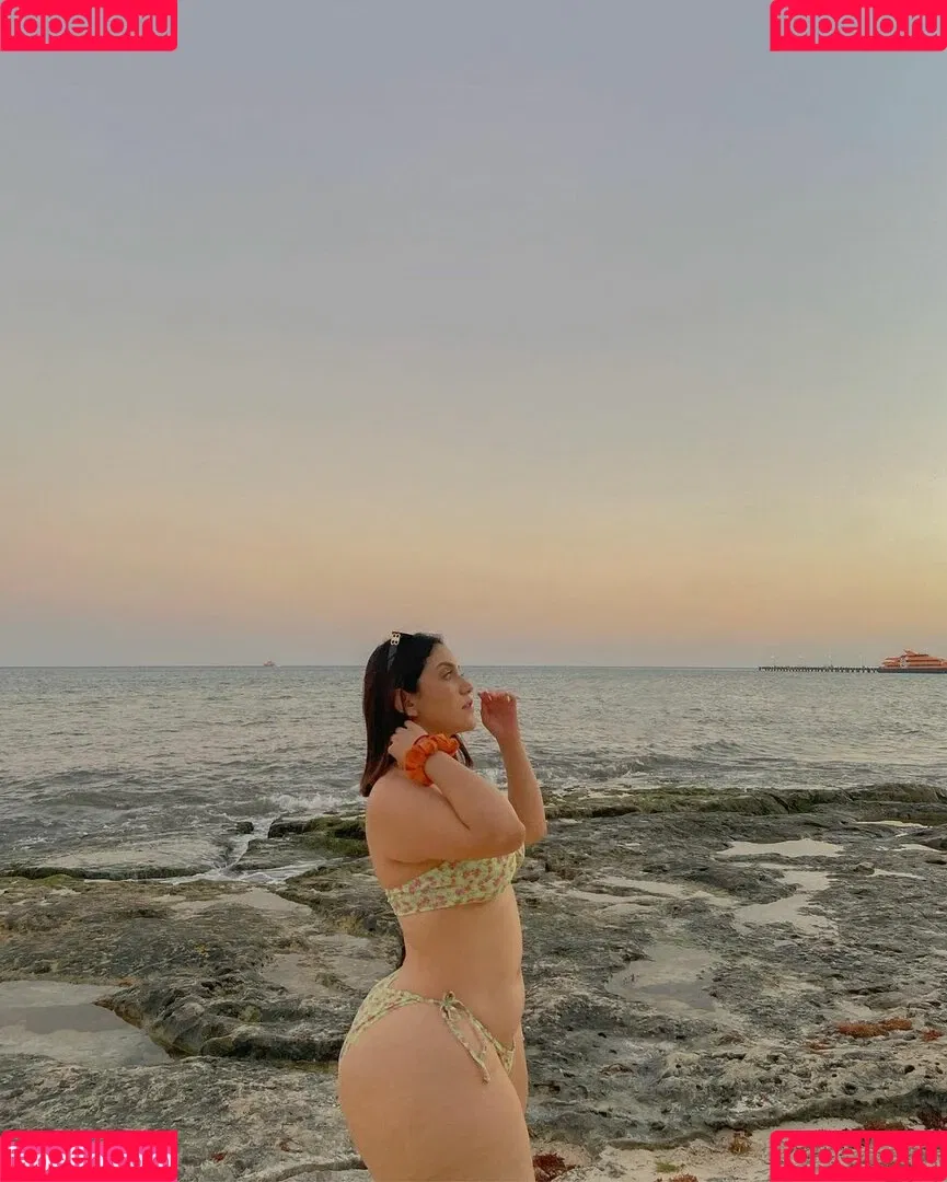 Valeria Alcalá Onlyfans Photo Gallery 