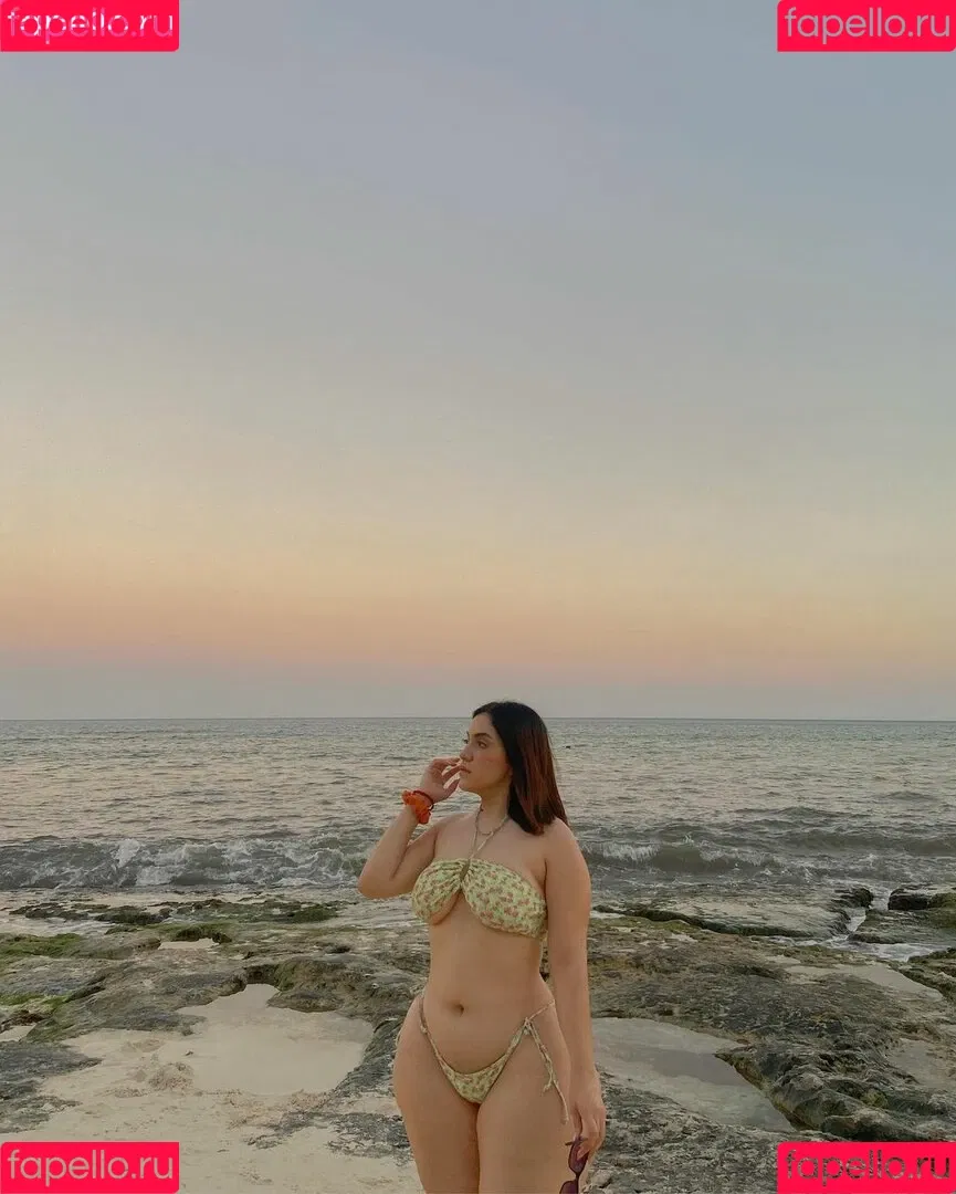 Valeria Alcalá Onlyfans Photo Gallery 