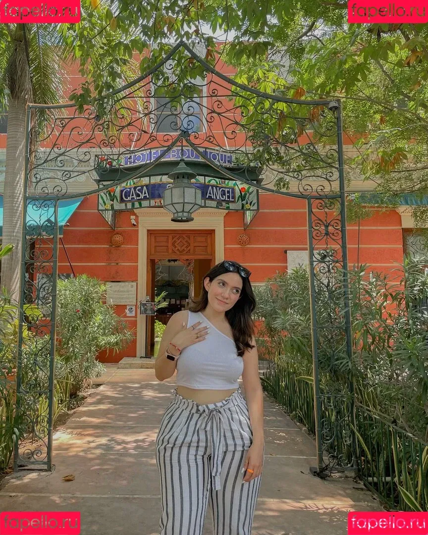 Valeria Alcalá Onlyfans Photo Gallery 