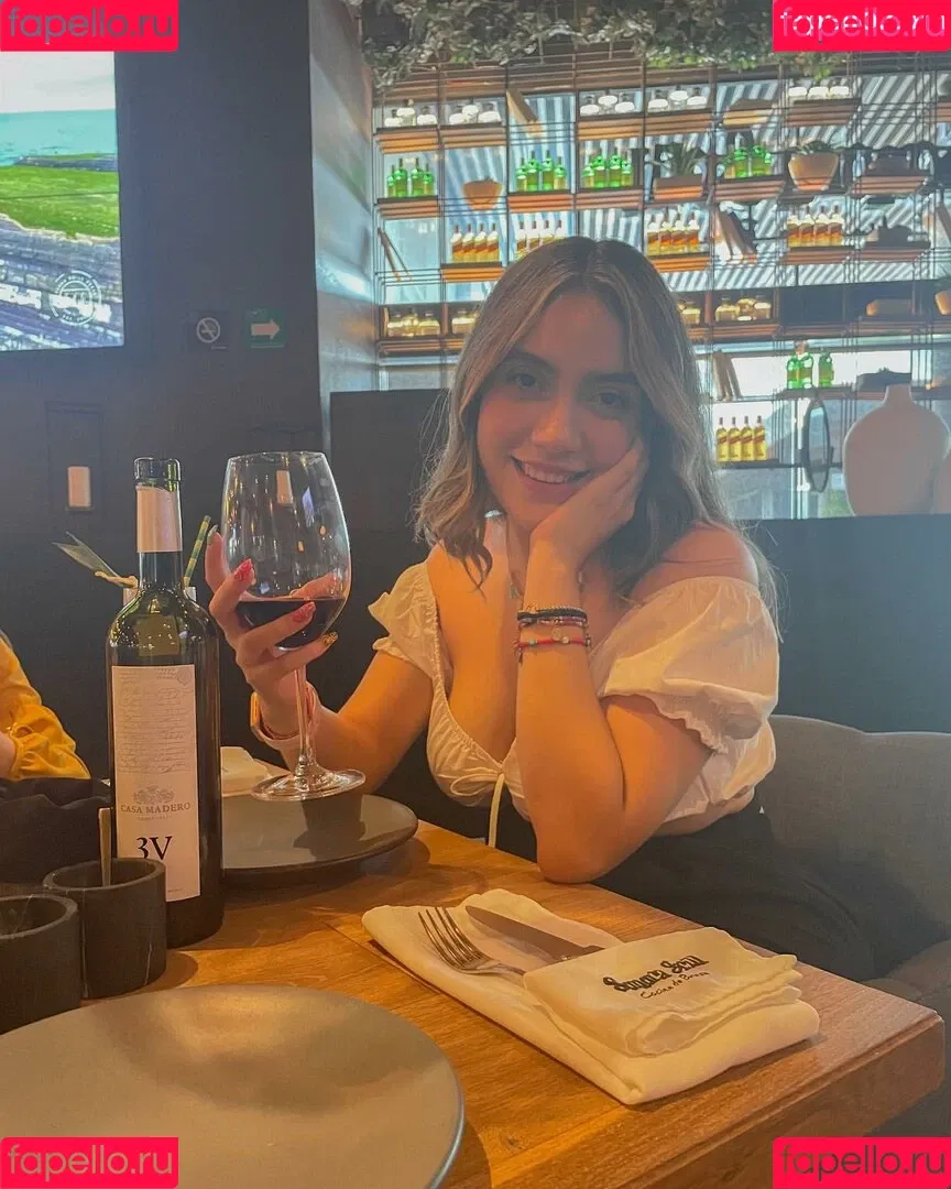 Valeria Alcalá Onlyfans Photo Gallery 