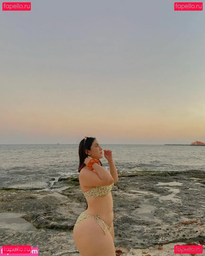 Valeria Alcalá Onlyfans Photo Gallery 