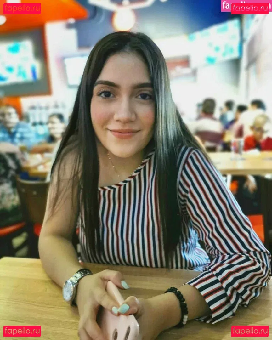 Valeria Alcalá Onlyfans Photo Gallery 