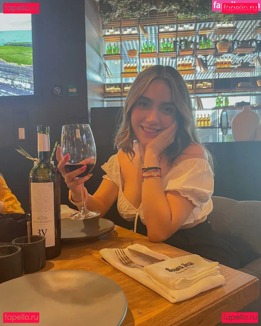 Valeria Alcalá Onlyfans Photo Gallery 