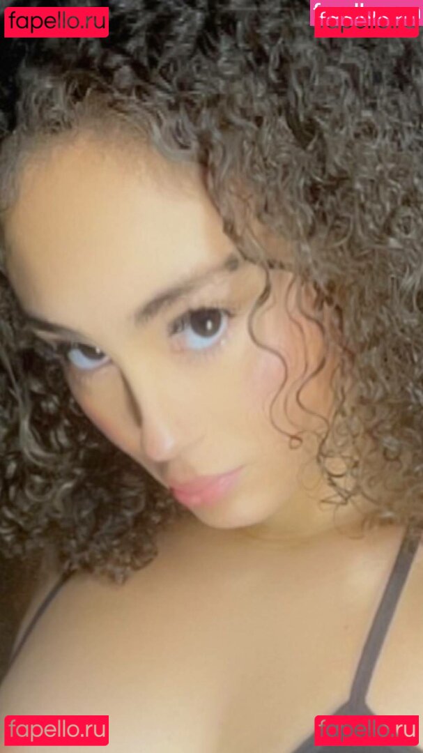 MaixLynn / maixlyn Onlyfans Photo Gallery 