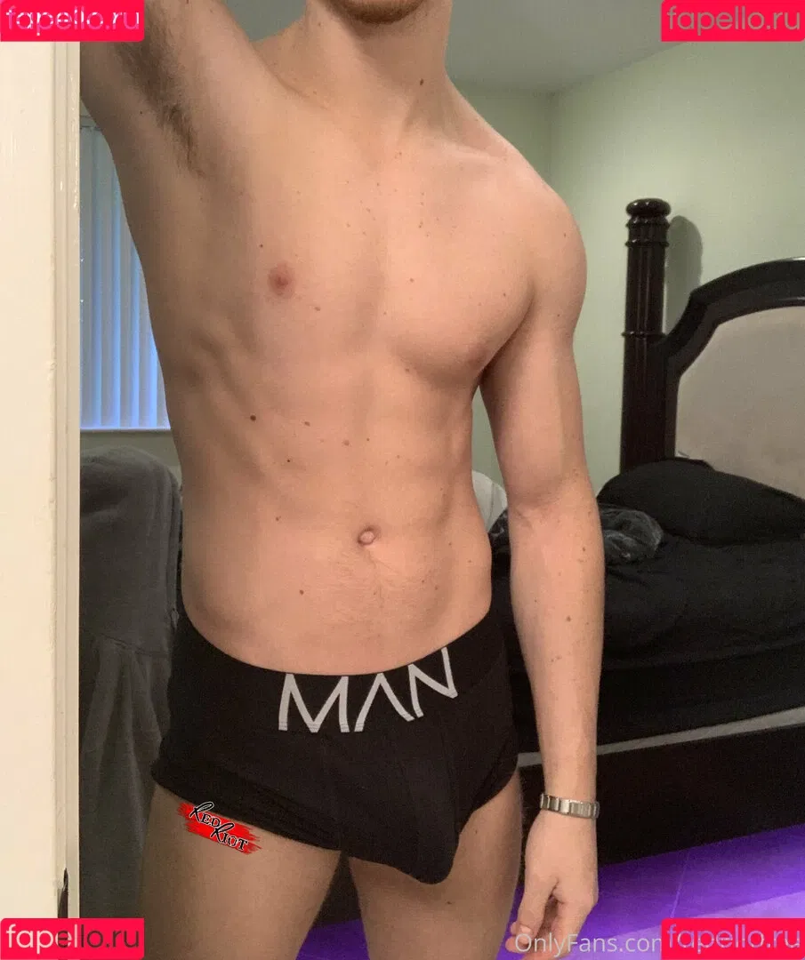 redriotfree Onlyfans Photo Gallery 
