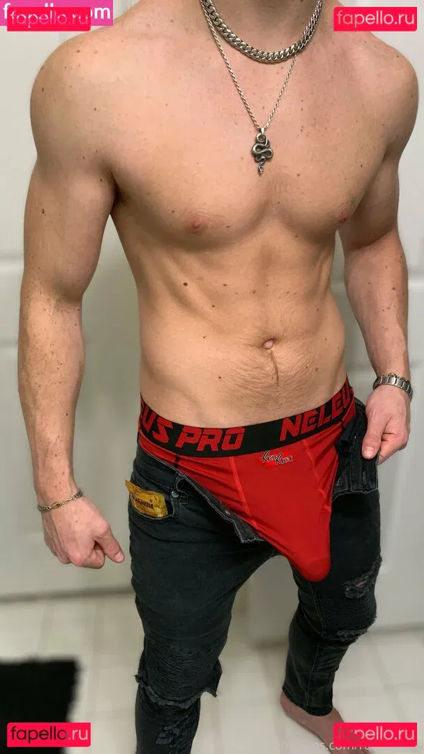 redriotfree Onlyfans Photo Gallery 