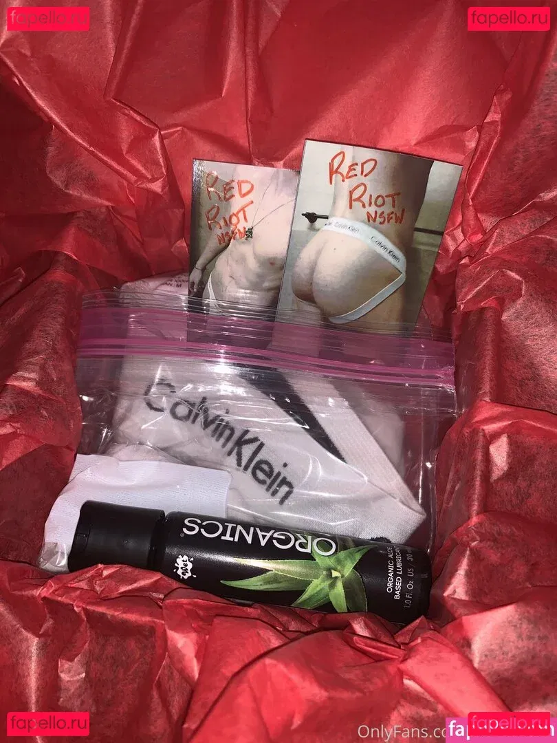 redriotfree Onlyfans Photo Gallery 