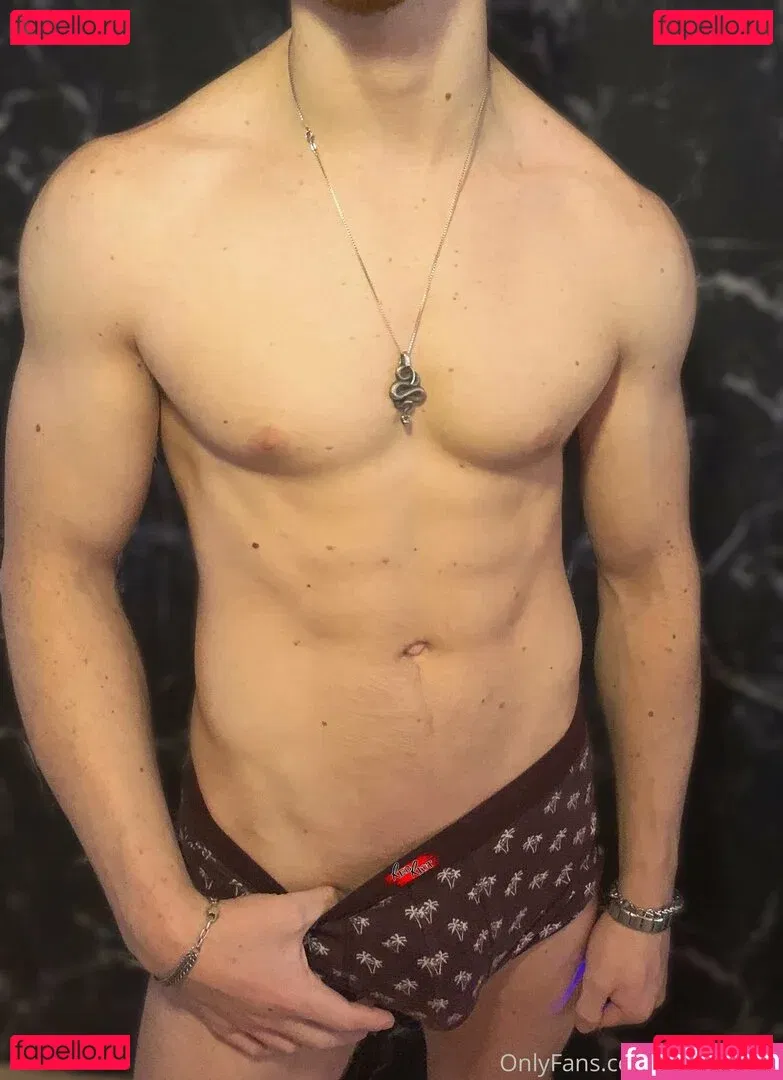 redriotfree Onlyfans Photo Gallery 