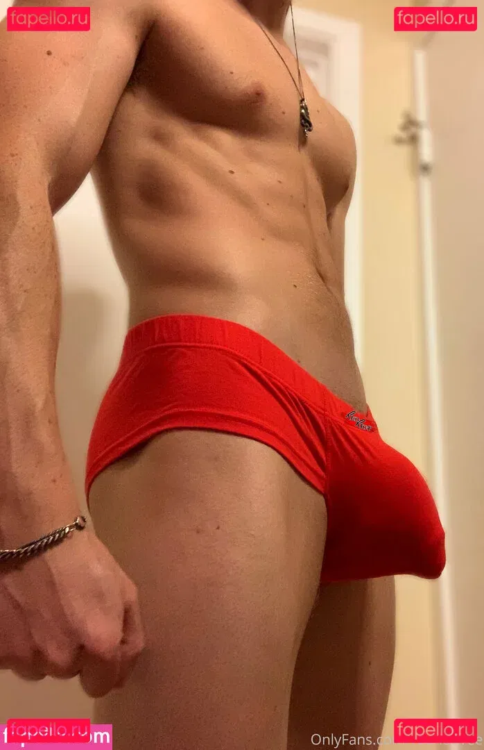redriotfree Onlyfans Photo Gallery 