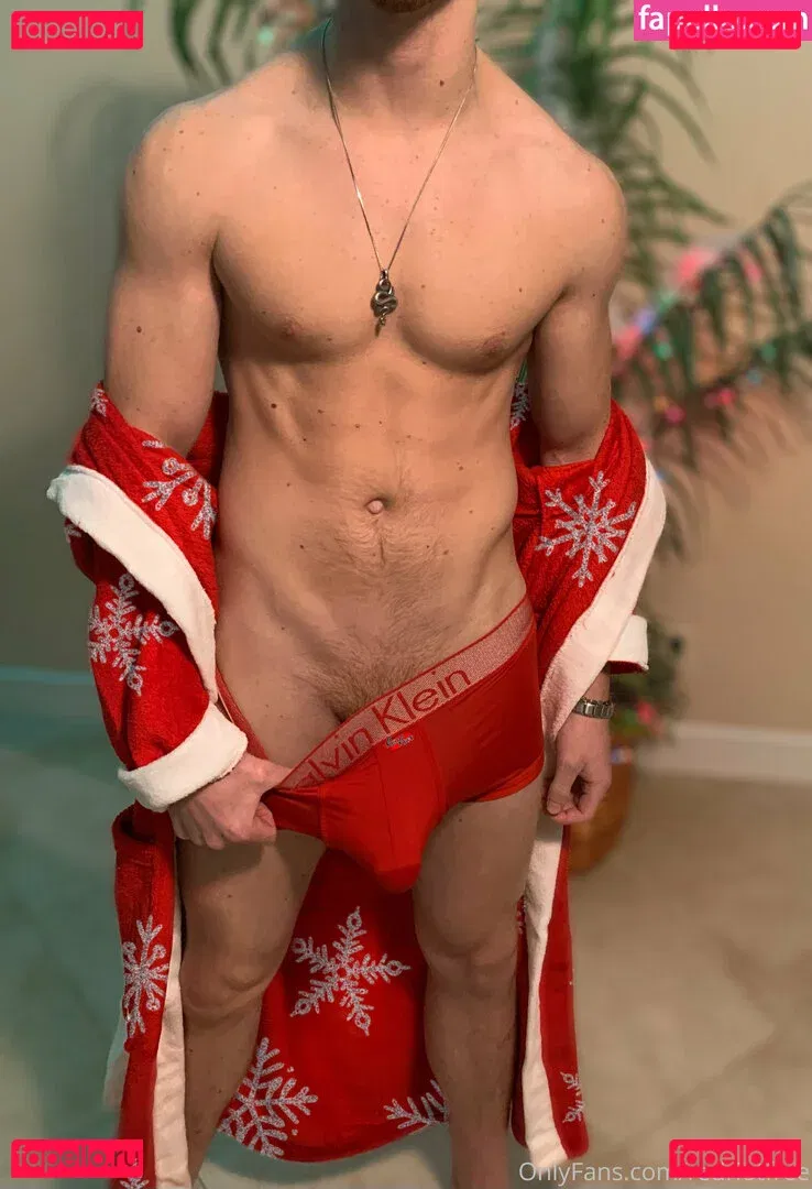 redriotfree Onlyfans Photo Gallery 