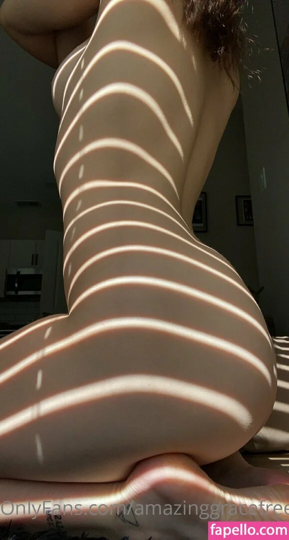 amazinggracefreepage Onlyfans Photo Gallery 