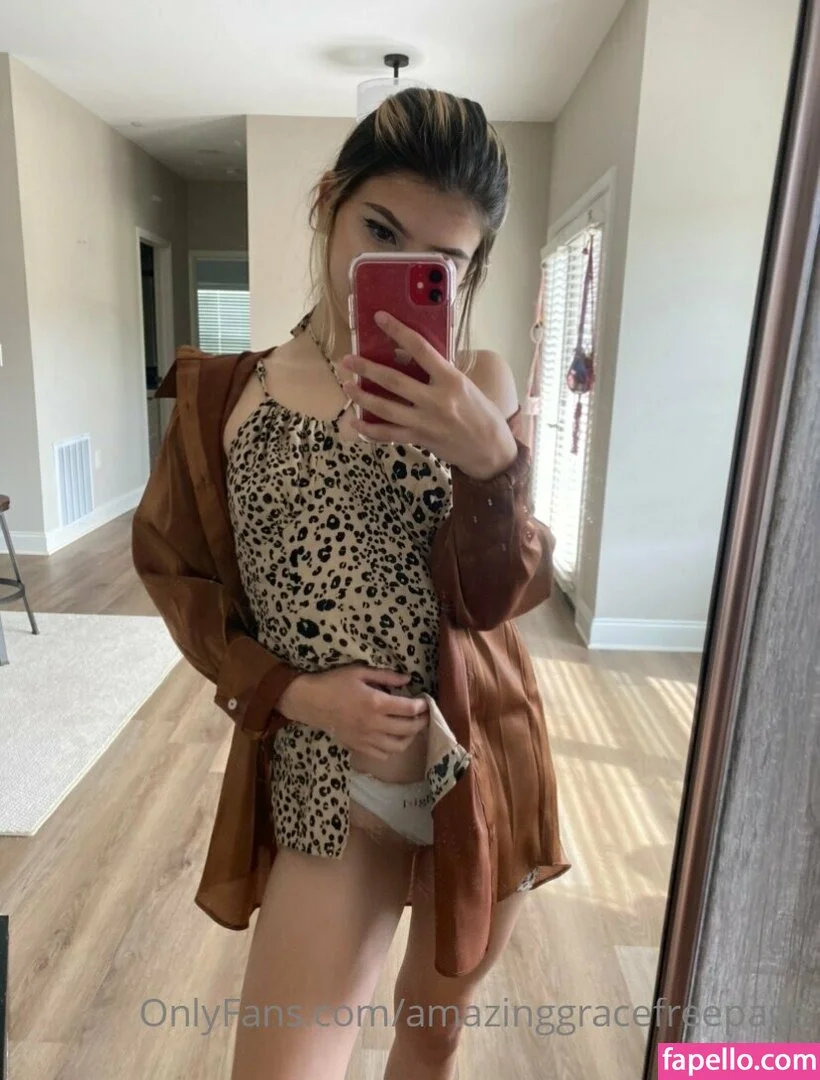 amazinggracefreepage Onlyfans Photo Gallery 