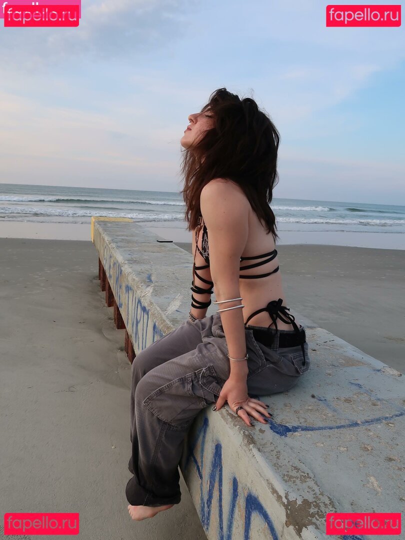 Nadia Dubceac / nadiadubceac Onlyfans Photo Gallery 