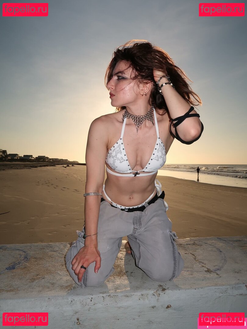 Nadia Dubceac / nadiadubceac Onlyfans Photo Gallery 