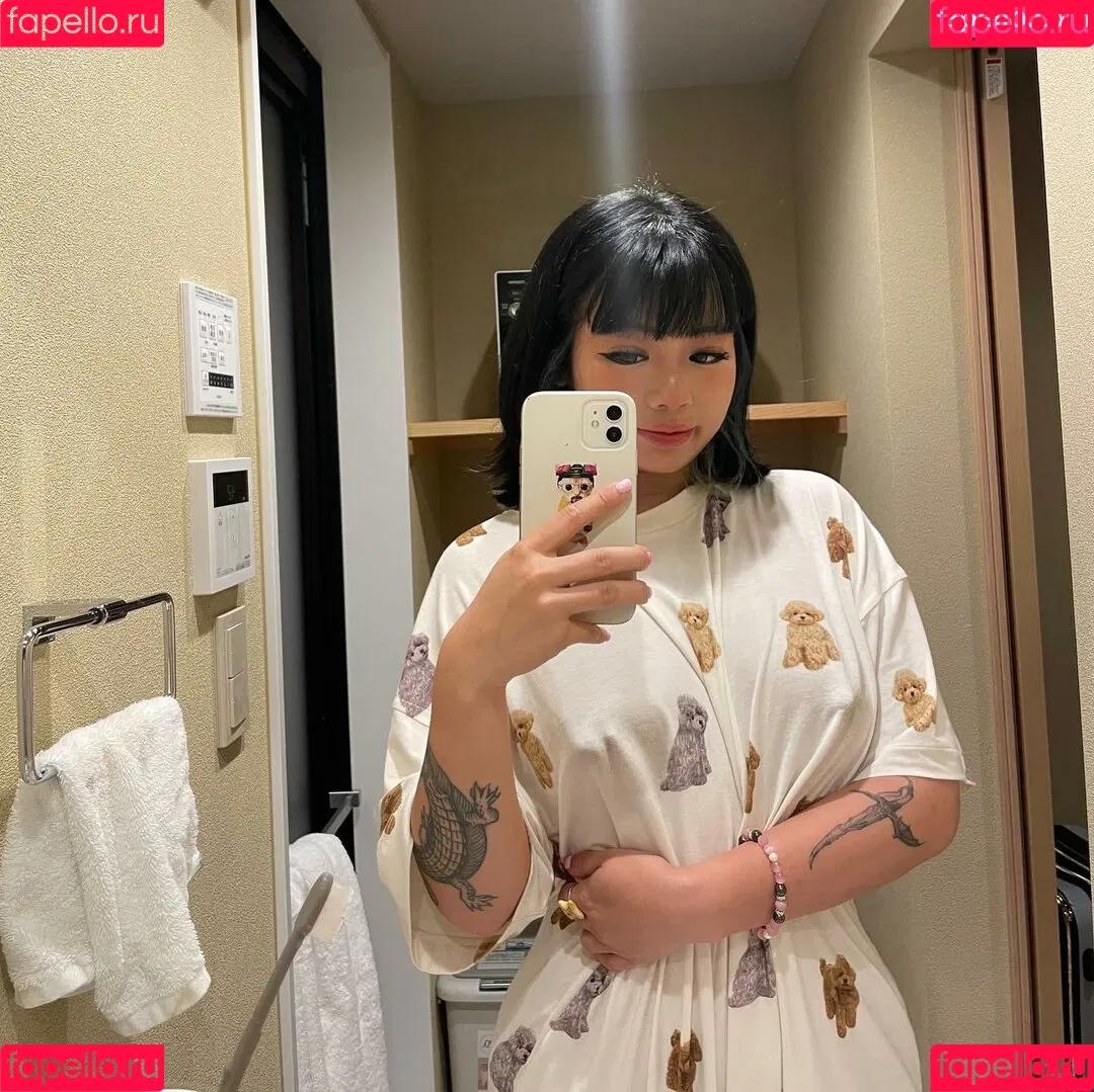 nnnneckochan Onlyfans Photo Gallery 