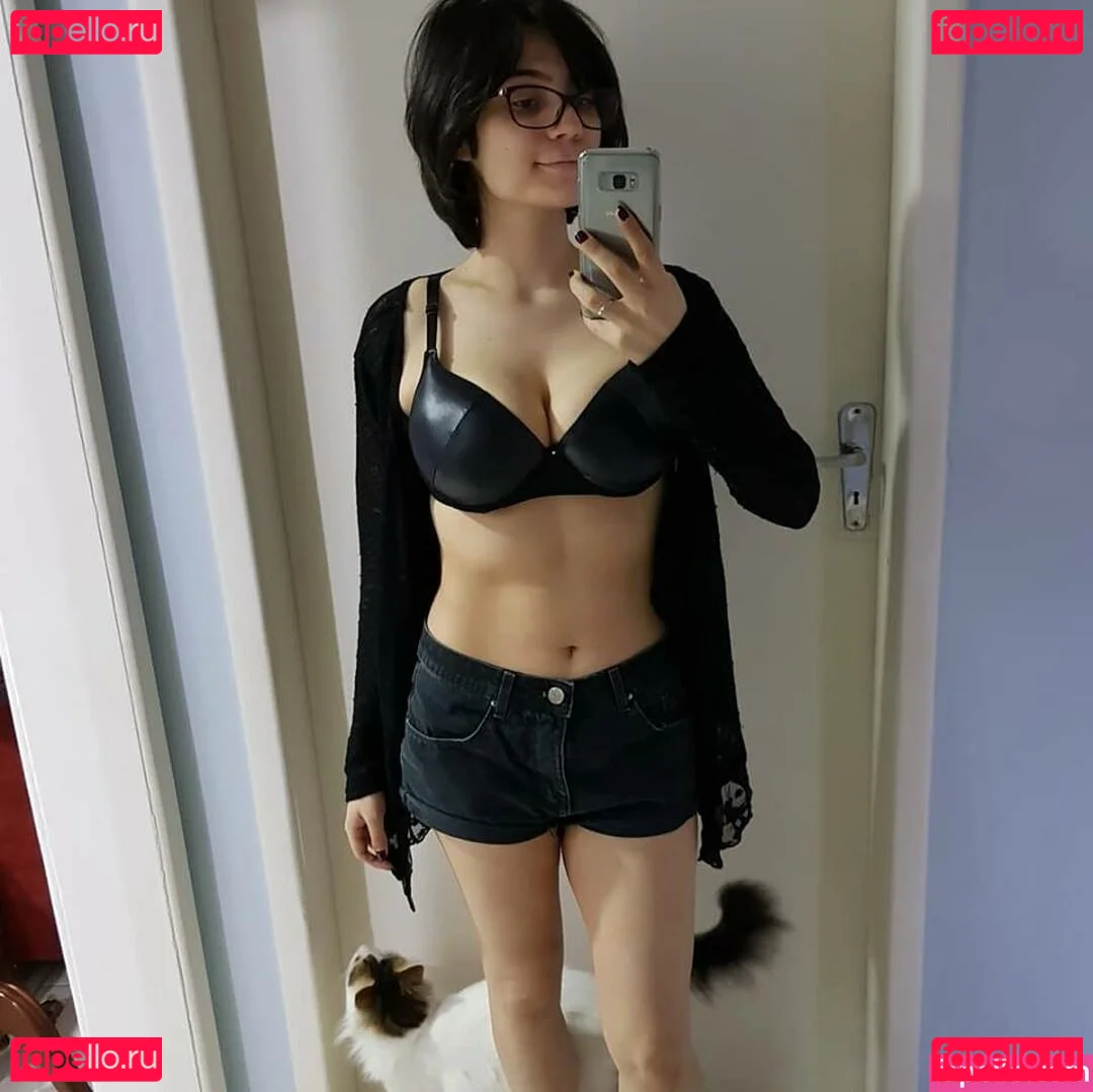 Juka Crasoves Onlyfans Photo Gallery 