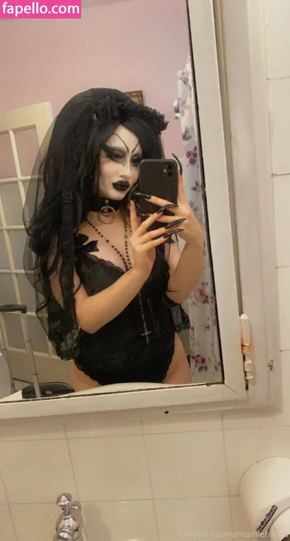 mamiehades Onlyfans Photo Gallery 