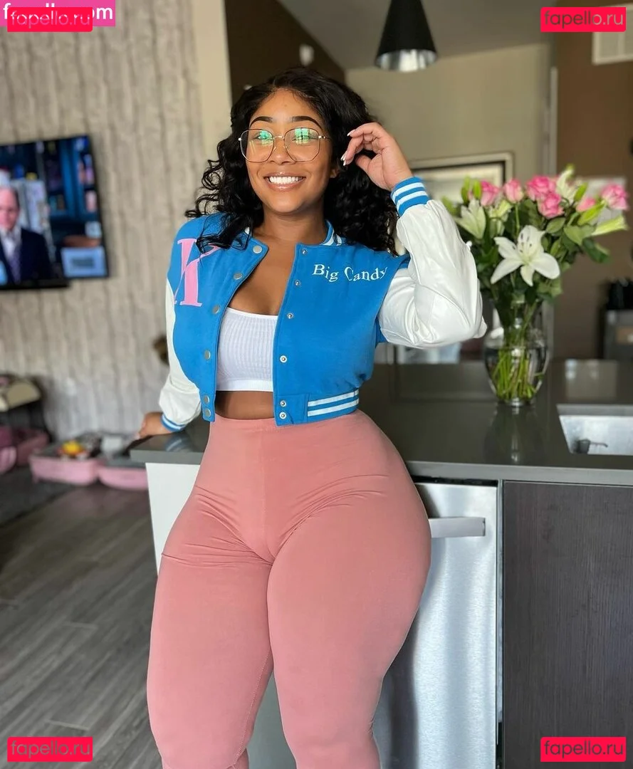 eatmah__kandy__ Onlyfans Photo Gallery 