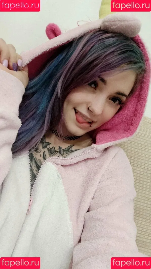 Gloom Onlyfans Photo Gallery 