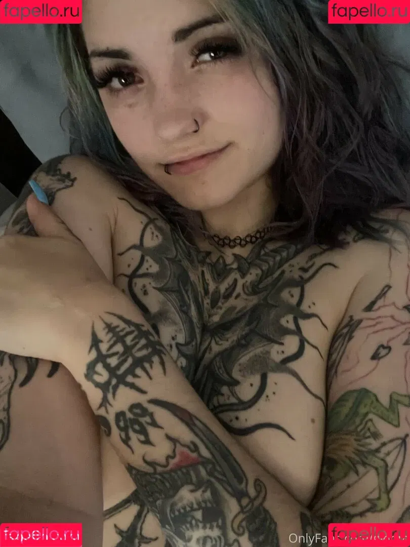 Gloom Onlyfans Photo Gallery 