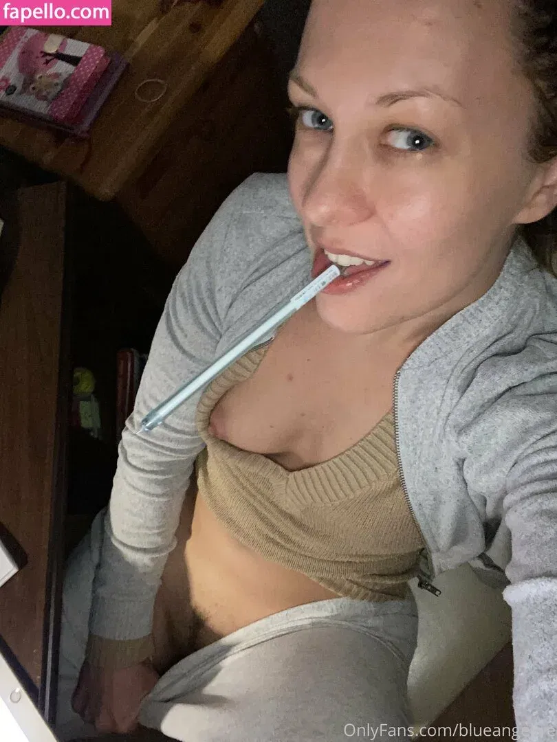 blueangelive Onlyfans Photo Gallery 