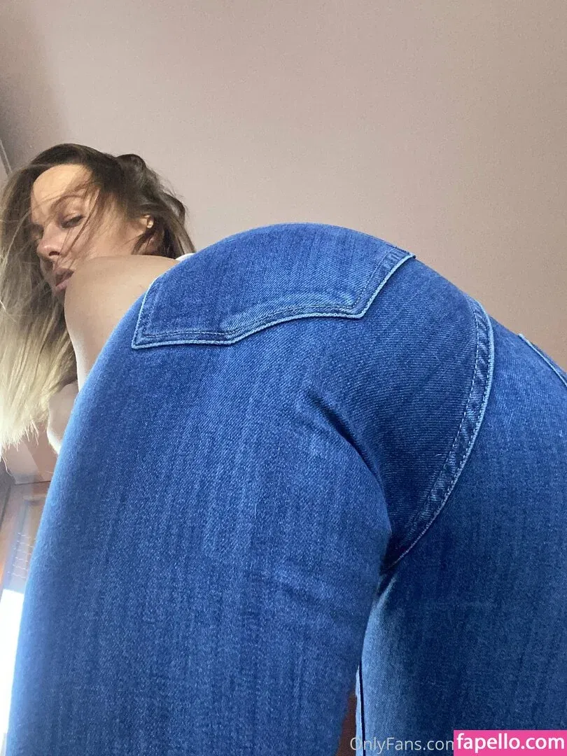 blueangelive Onlyfans Photo Gallery 